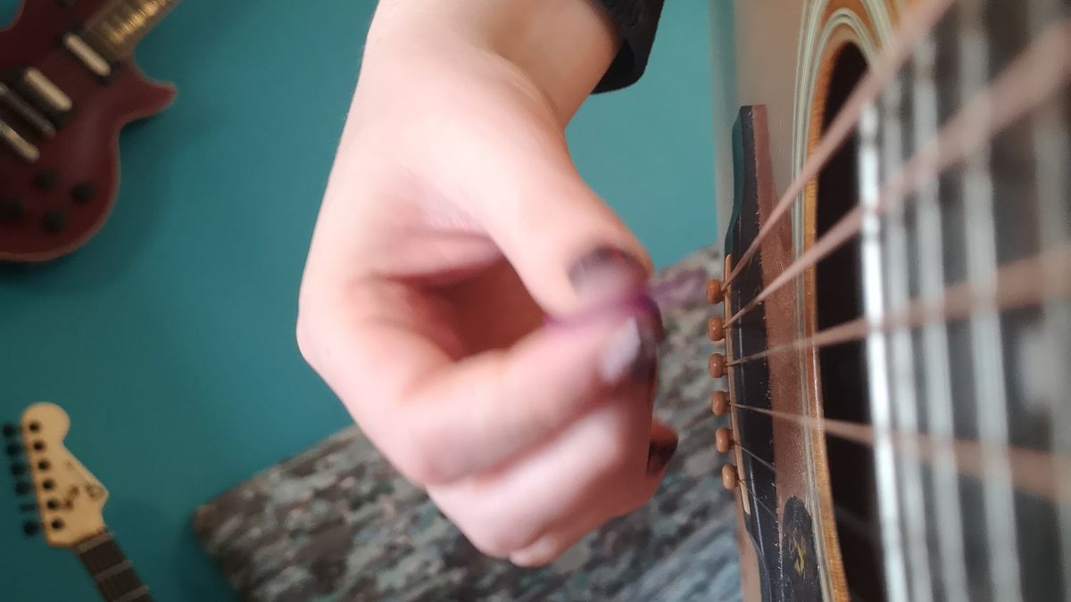 How to Advance Your Hybrid-Picking Technique in Four Easy Steps