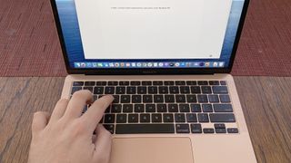 MacBook Air 2020 Review