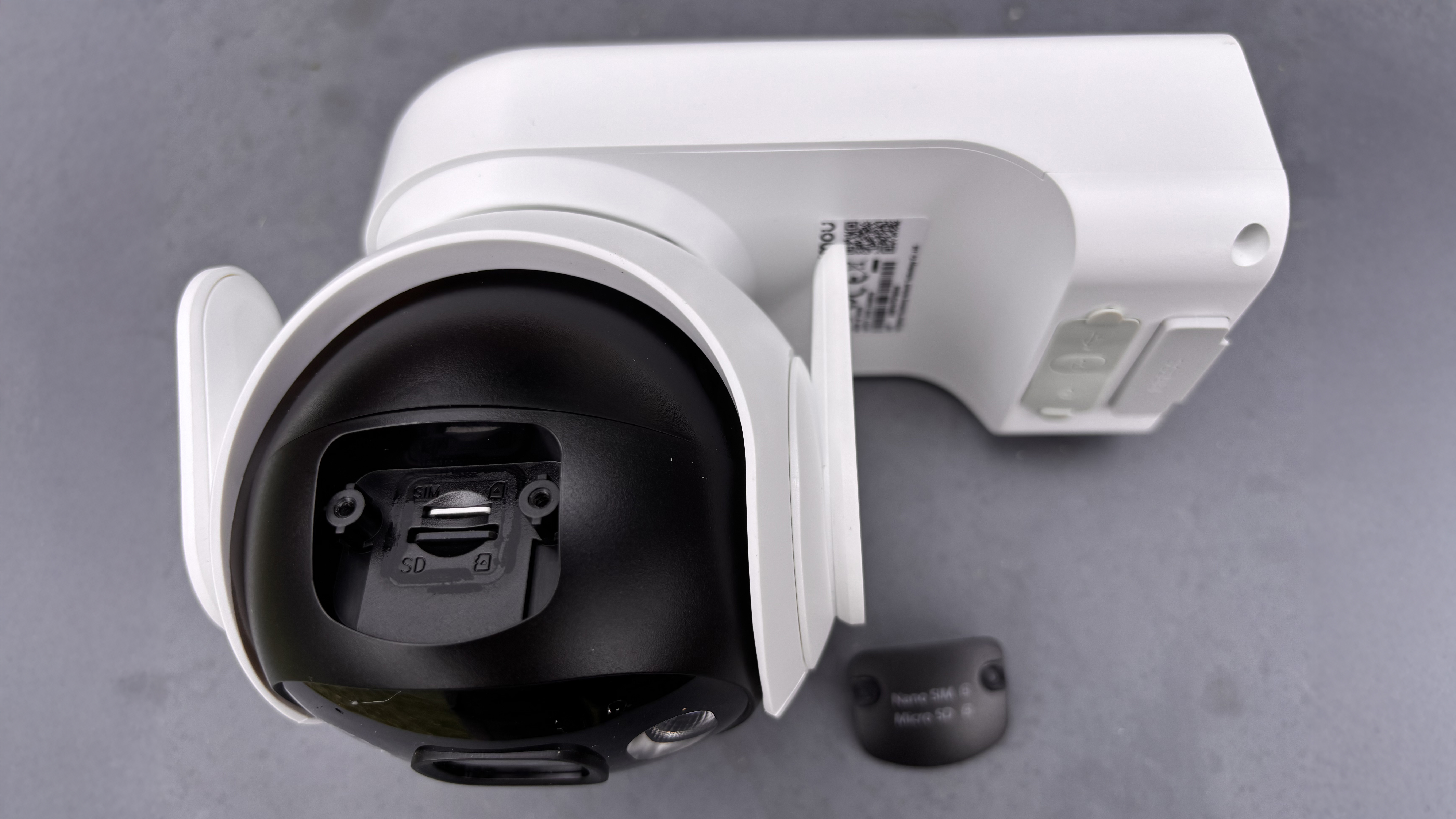 Back of IMOU AOV PT security camera with card slots