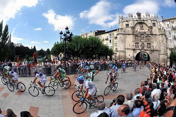 The start in Burgos was sunny, contrary to the finish in Suances.