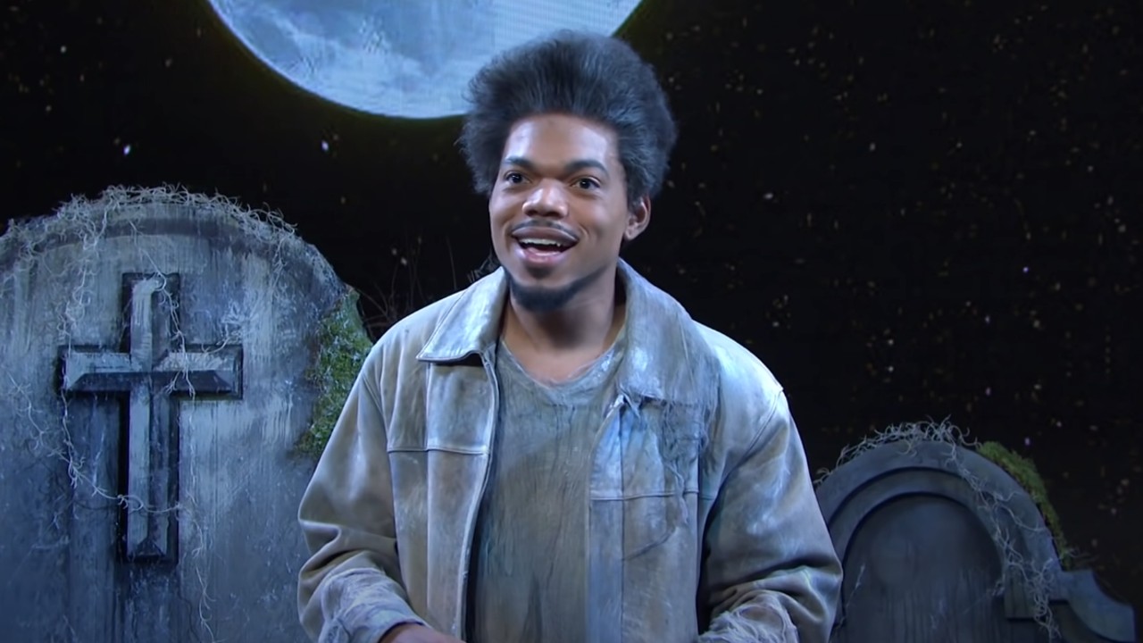 Chance the Rapper dressed as a ghost on SNL