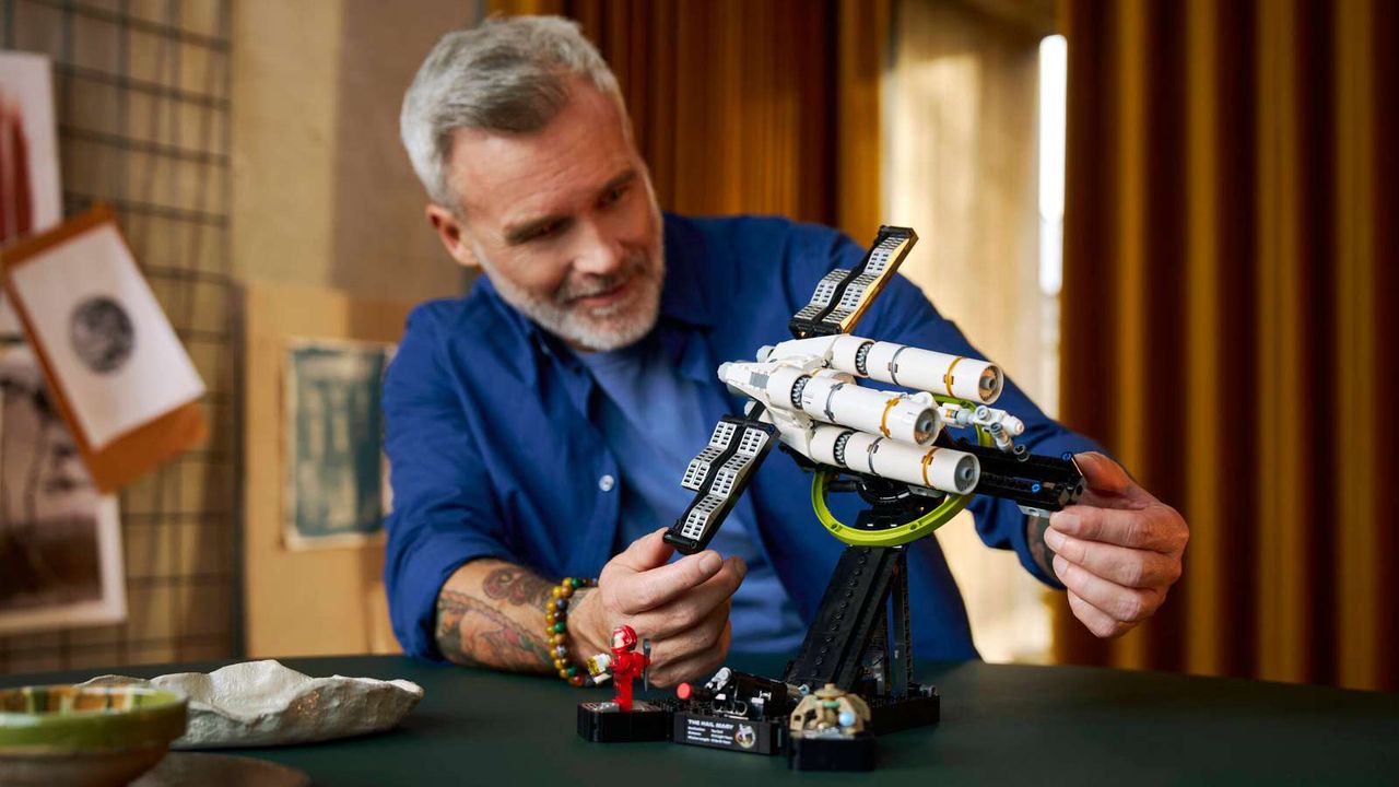 Lego Icons Project Hail Mary