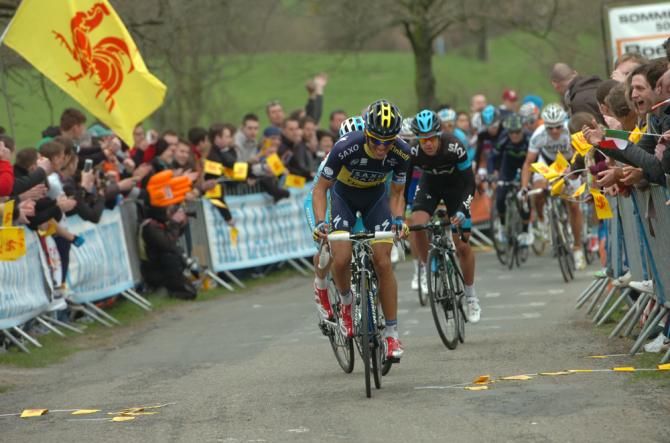 Alberto Contador (Team Saxo-Tinkoff) kicked off the attacks