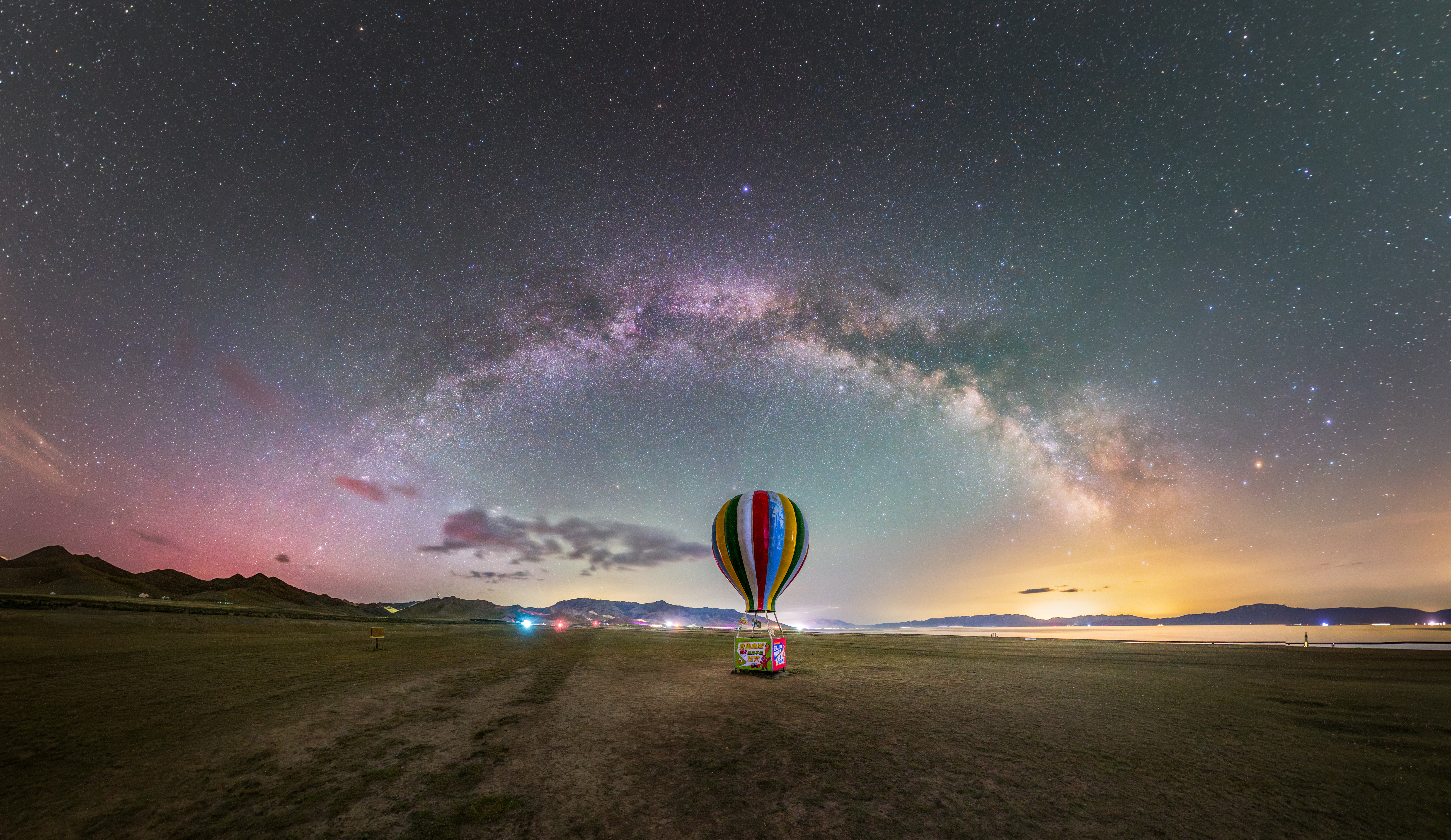 An image sample from the Laowa 8-15mm f/2.8