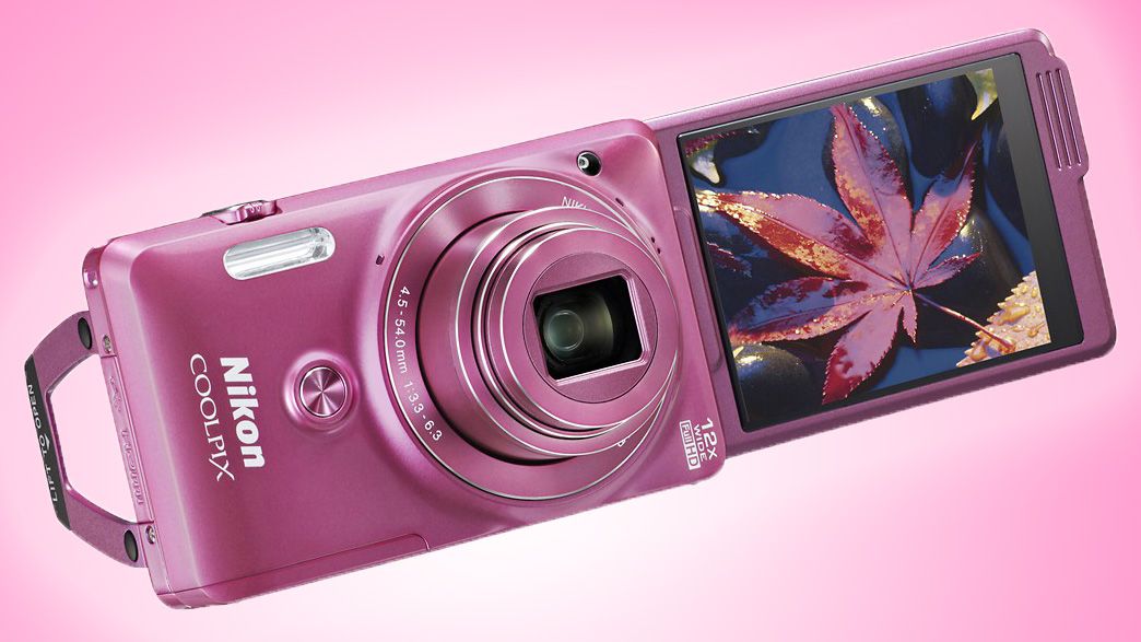 Nikon Coolpix S6900