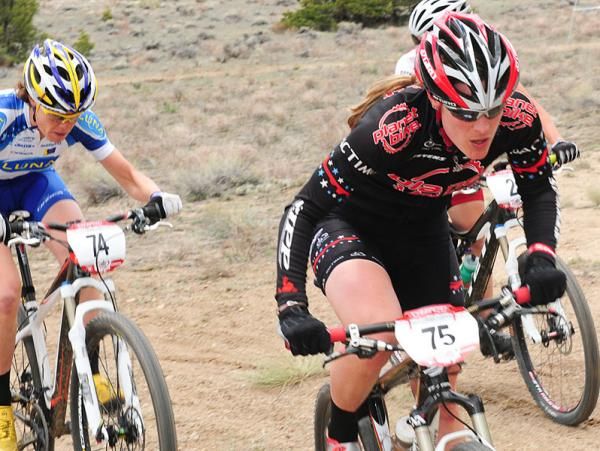 Katie Compton (Planet Bike) leading mid-race.