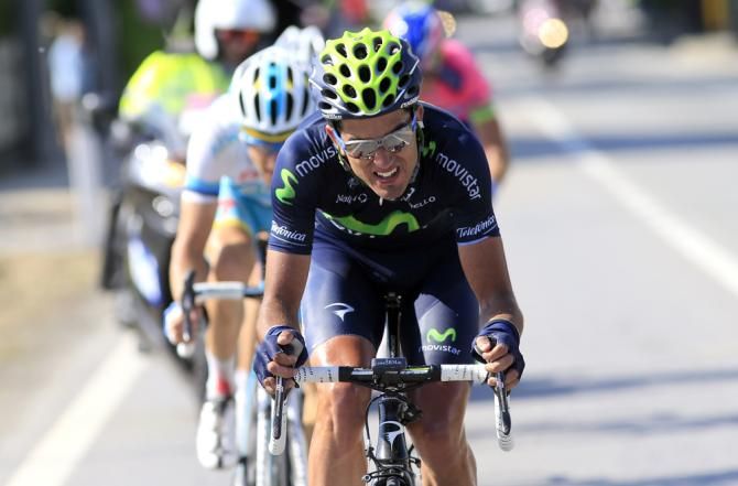 Benat Intxausti (Movistar Team) powers home the late break