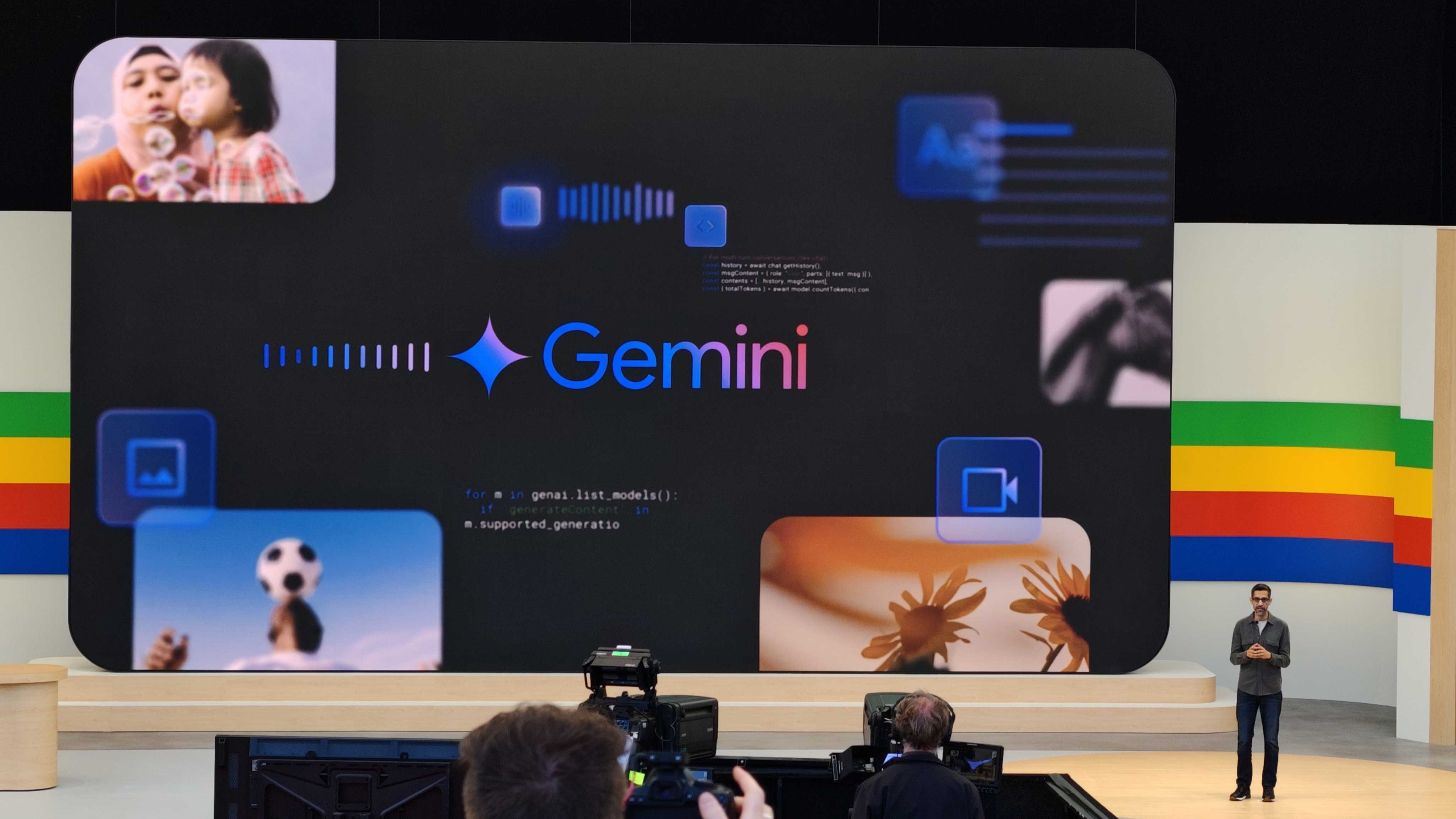 Sundar Pichai na Google I/O 2024 popisující AI Google Gemini