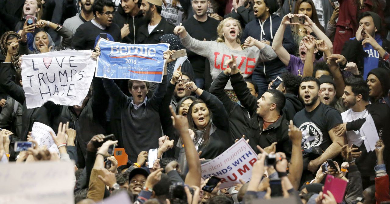 Demonstrators protest Donald Trump rally