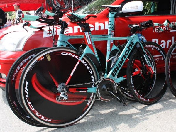 Barloworld set off for the team time trial start of this year's Giro d'Italia aboard the Bianchi D2.