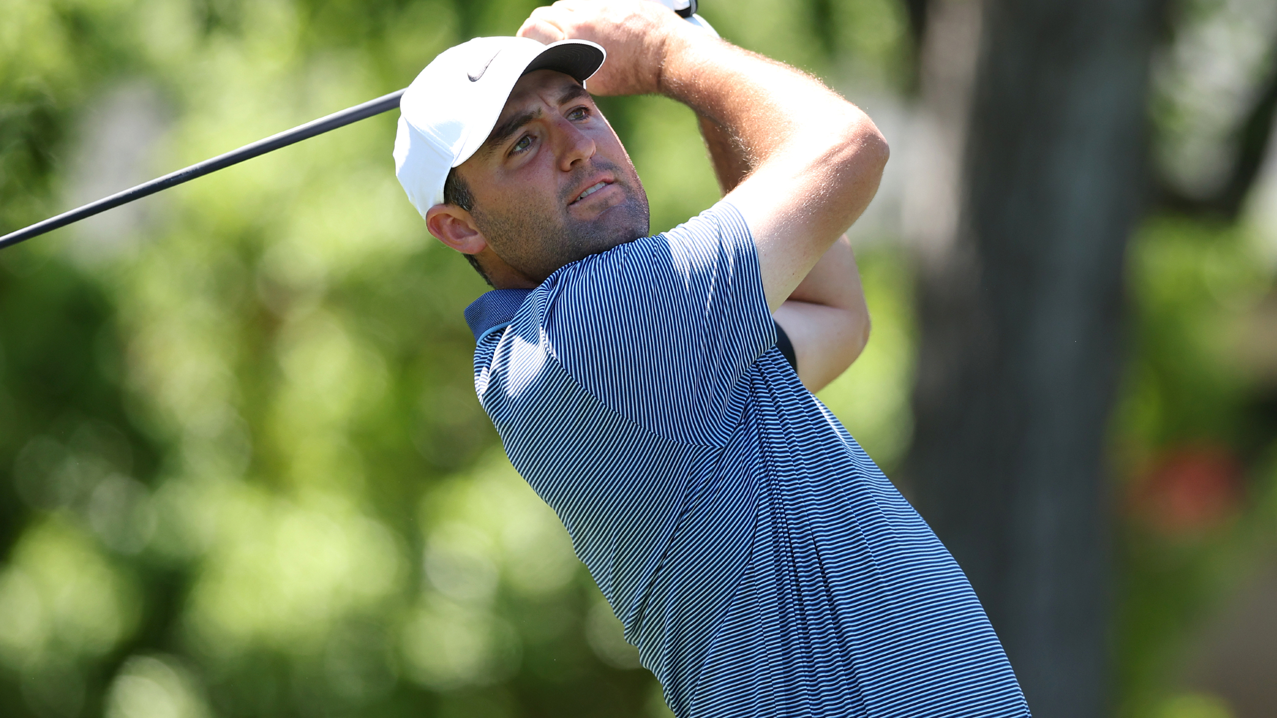 Scottie Scheffler takes a shot at the CJ Cup Byron Nelson 