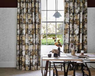 Country-curtain-ideas-for-kitchens-Hillarys-2