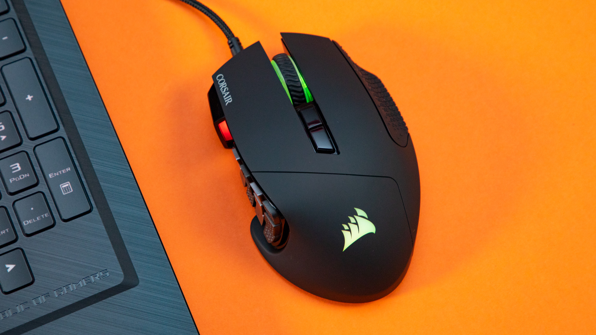 Corsair Scimitar Elite Wireless review: MMO mouse has a sliding