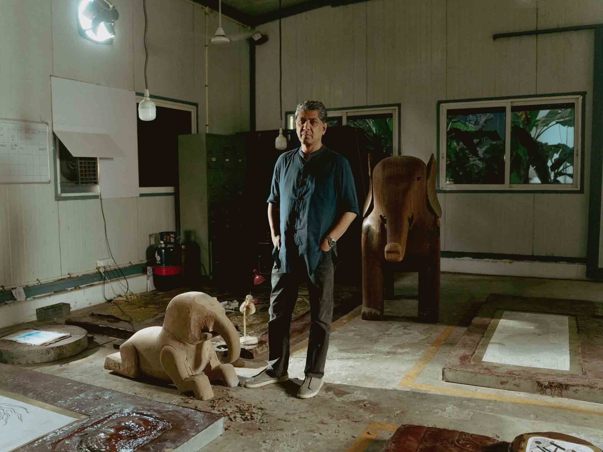 Sissel Tolaas and Vikram Goyal in India