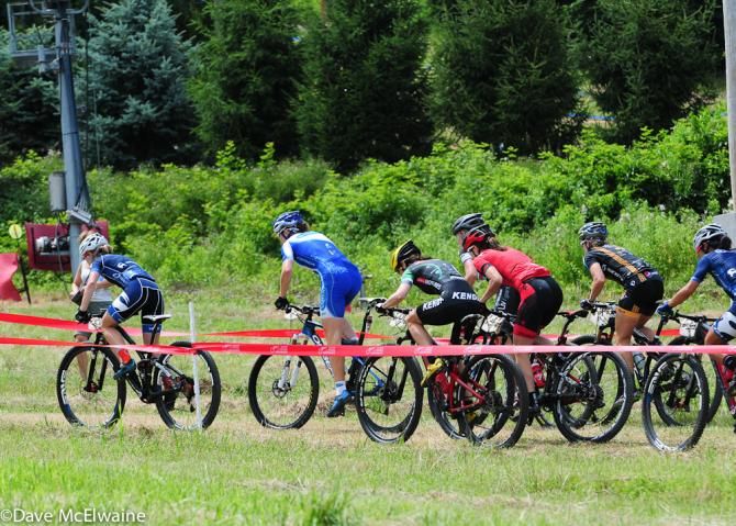 Chloe Woodruff (Backcountry.com) leading the race on lap one
