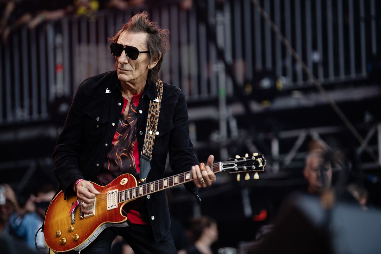 Ronnie Wood on stage