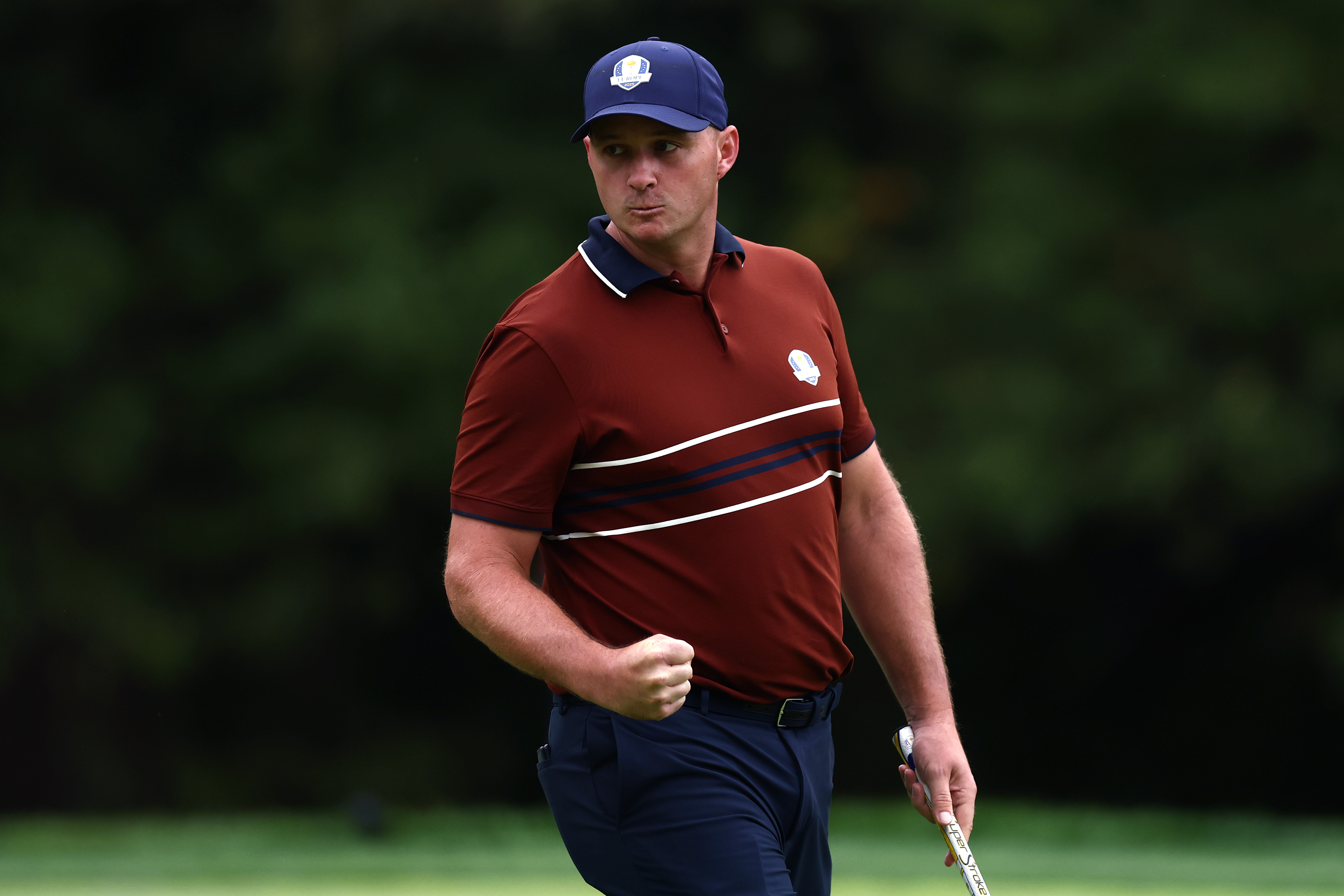 Sepp Straka celebrates holing a putt at the 2025 Ryder Cup