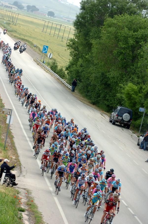 56 riders escaped the peloton after 20km, these riders wouldn't see them again until the finish