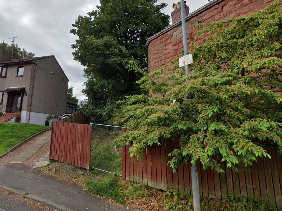 Self builder told to pay £97k 'compensation' for woodland home under Section 75