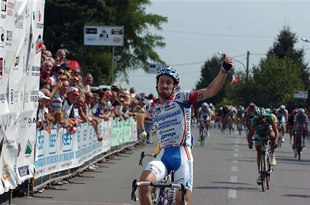 Francesco Ginanni (Serramenti) wins.