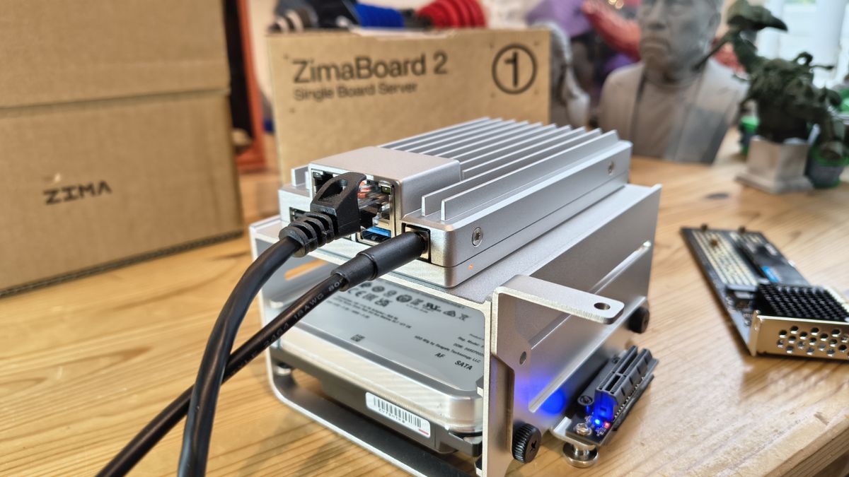 ZimaBoard 2 personal NAS