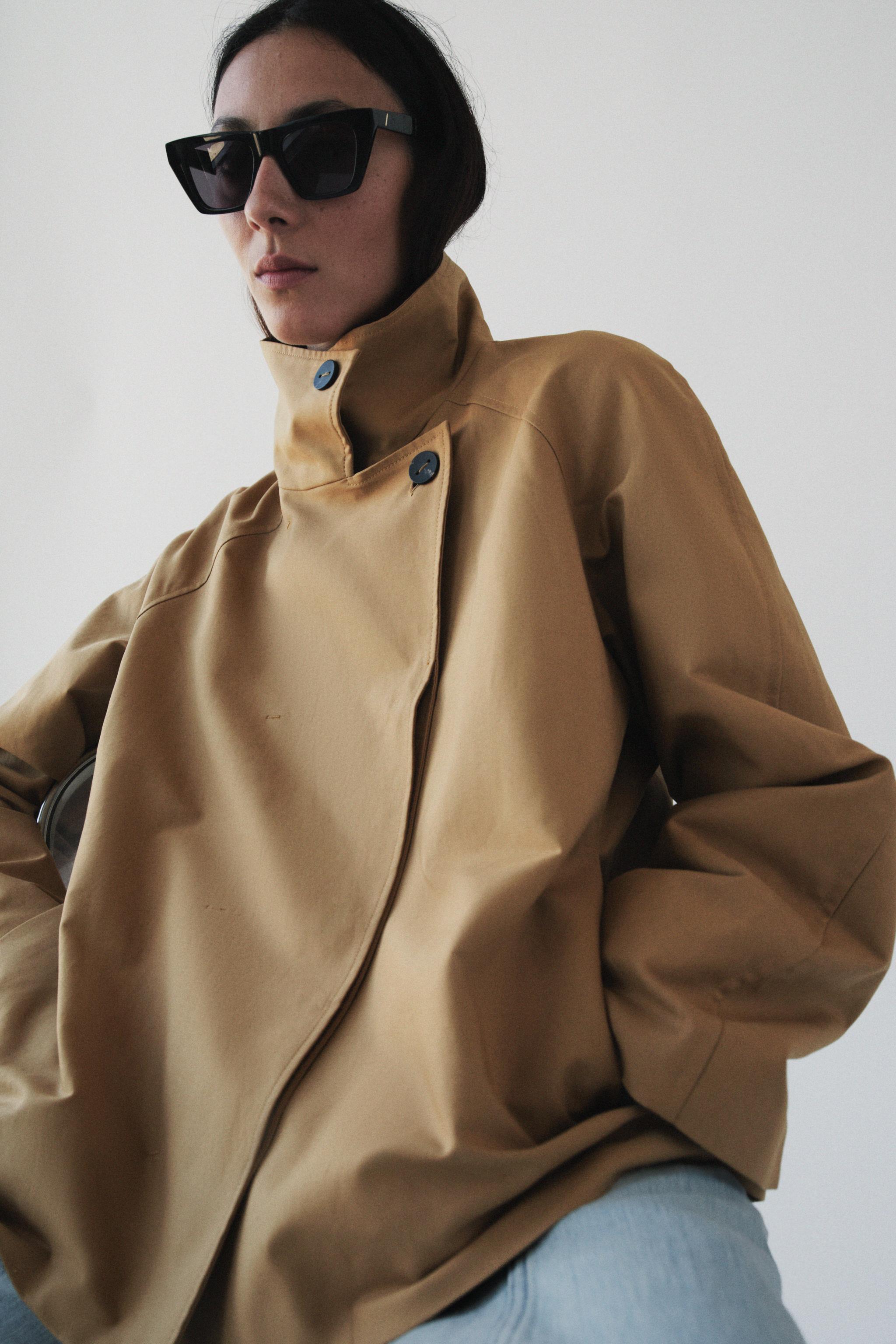 Minimal Short Trench Zw Collection