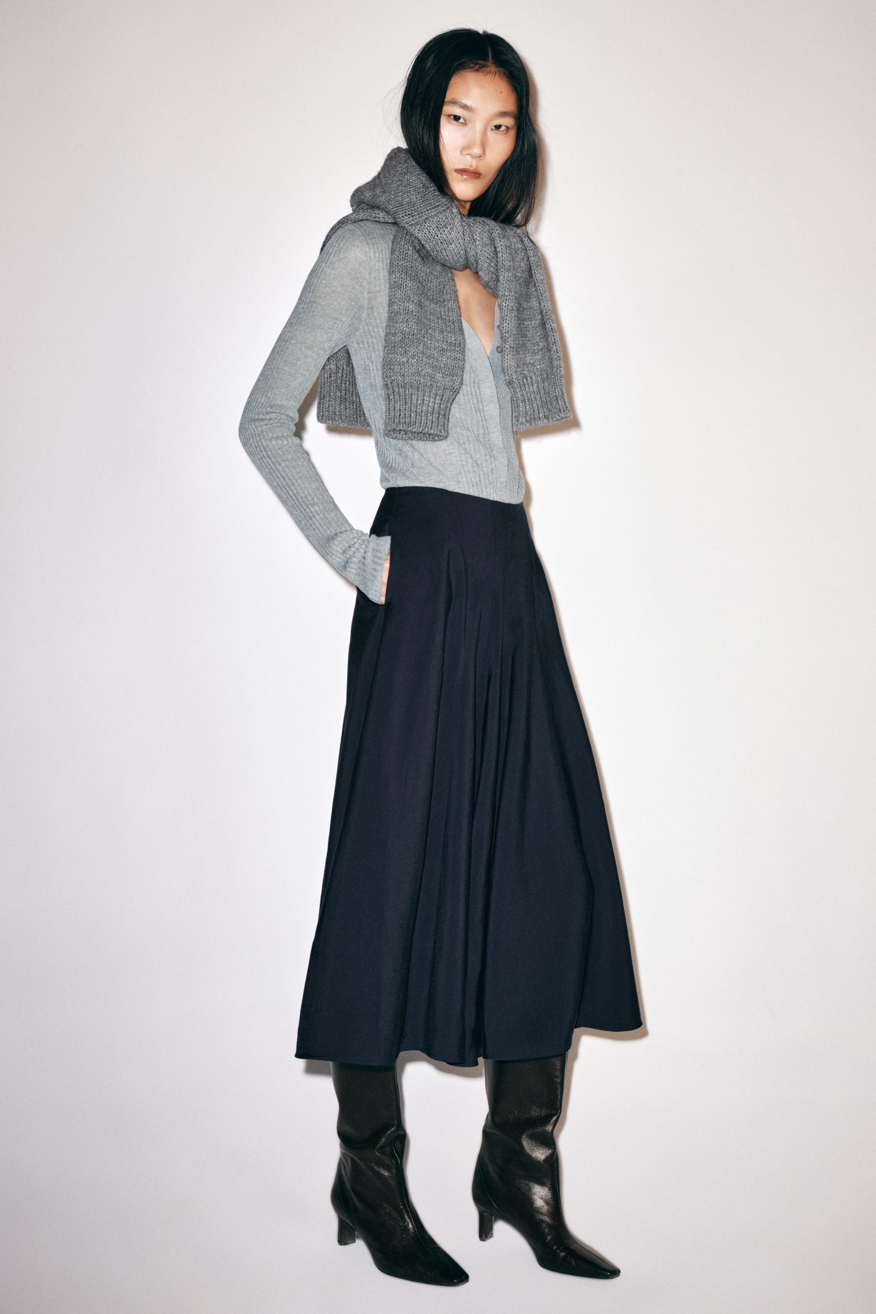 Zw Collection Midi Skirt - Navy Blue - Xs