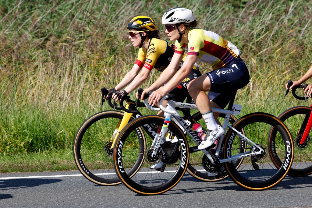 Simac Ladies Tour stage 3 won by Charlotte Kool