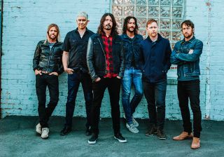 Foo Fighters: (l-r) Taylor Hawkins, Pat Smear, Dave Grohl, Rami Jaffee, Nate Mendel, Chris Shiflett