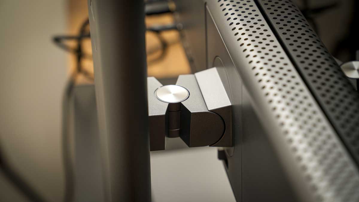 Alogic Edge 5K 40" Ultrawide Monitor