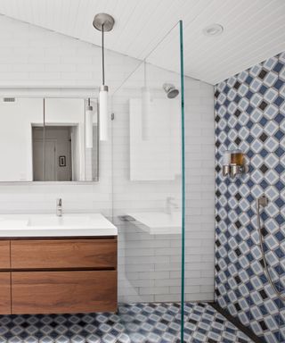 Tiled shower in Lenny Kravitz’s house