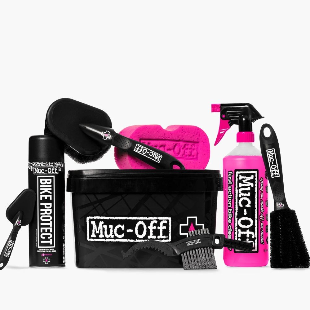 Muc-Off 8-in-1 cleaning kit