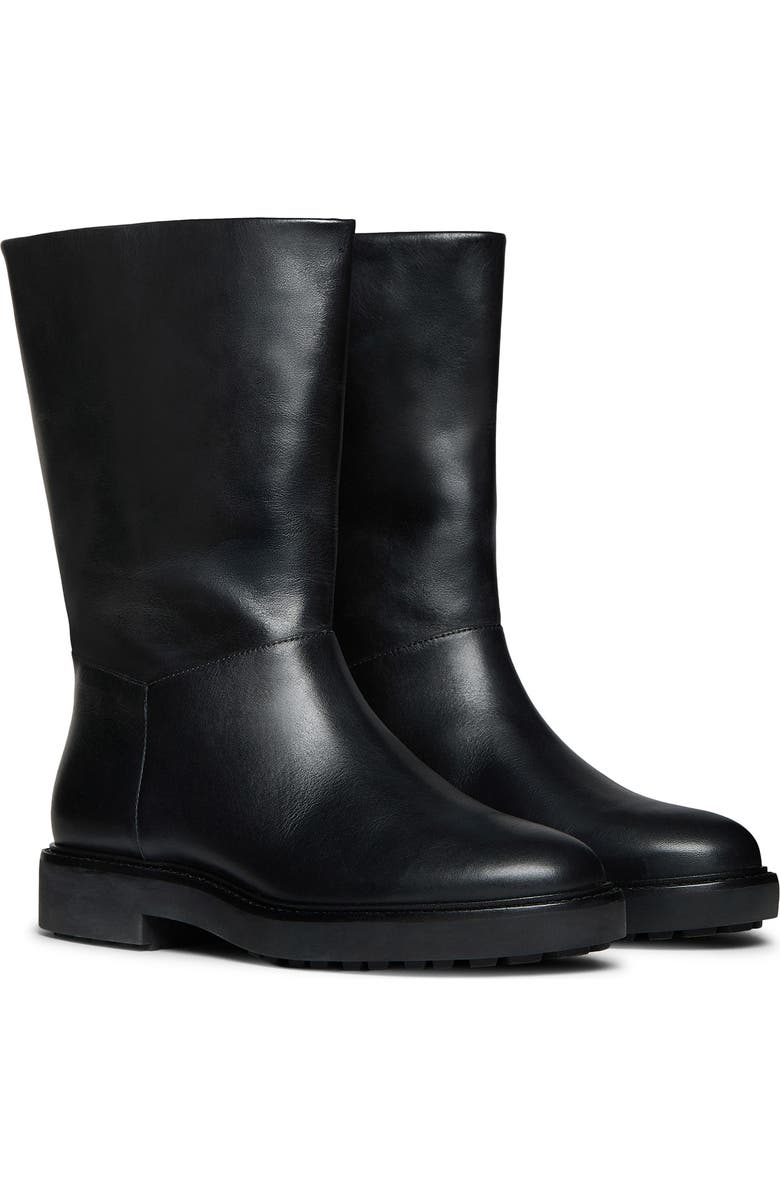 dorinda boots