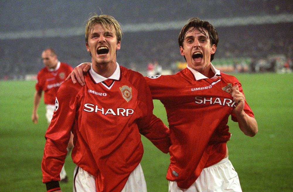 best Manchester United players ever: David Beckham and Gary Neville celebrating, Manchester United vs Juventus