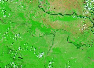 A satellite image aquired in May 2013 shows the Balkans without flooding.