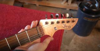 Burls Art built a coffee bean guitar