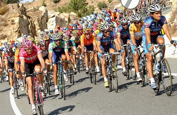 Igor Gonzalez De Galdeano (Liberty Seguros) leads the bunch
