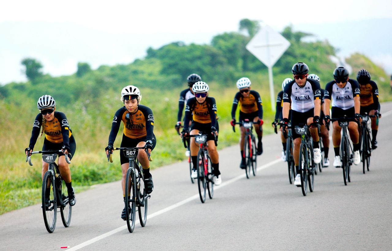 Grupo semifondo Sagan Fondo 19