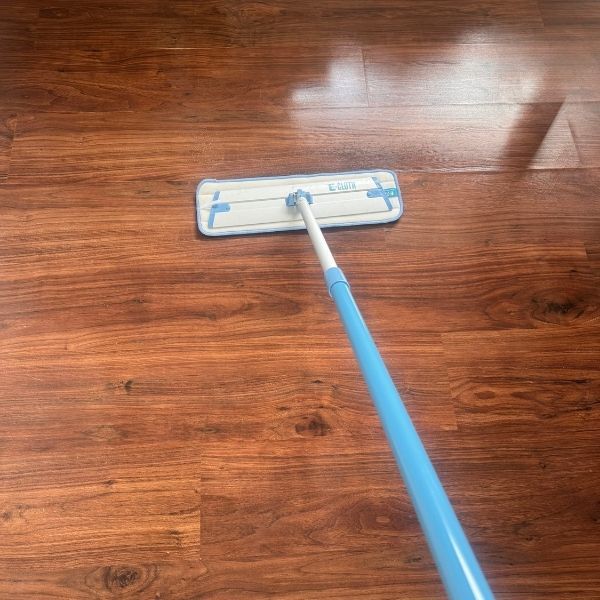 The e-cloth Deep Clean Mop in use in the tester's home.