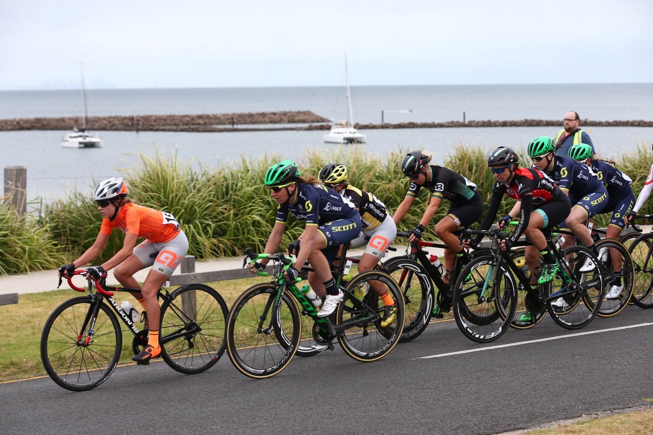 Ellen Skerritt (Ale Cycling) leads the bunch