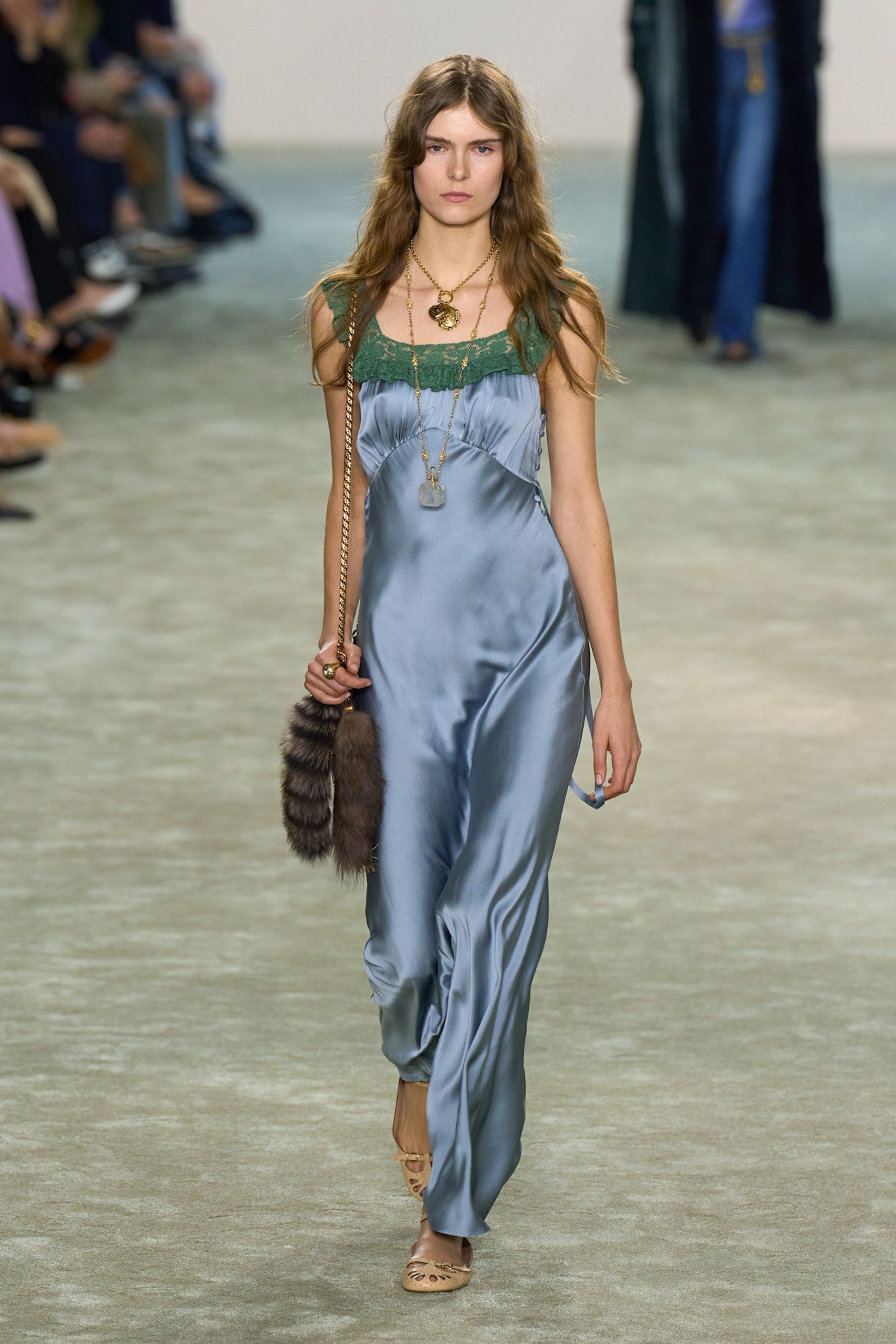 Chloe F/W 25 runway
