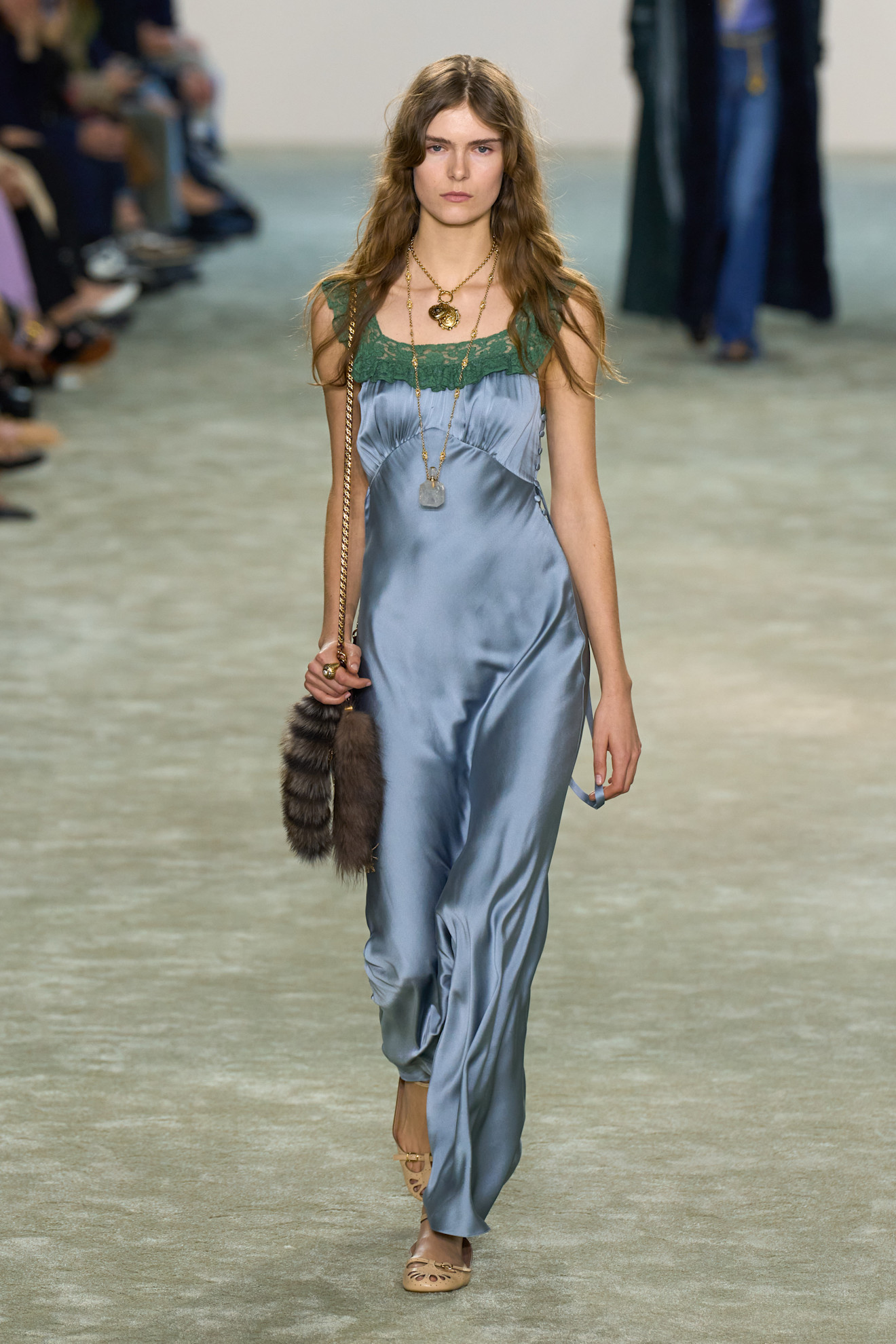 Chloe F/W 25 runway