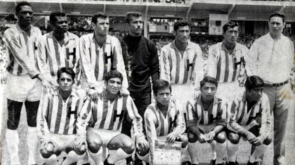 Picture of the Honduran national team before facing El Salvador for a qualifying football match for the World Cup Mexico 1970