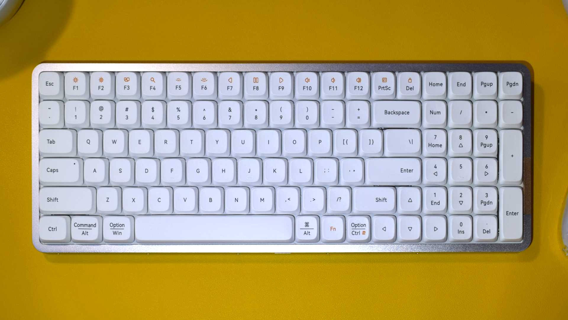 Lofree Flow mechanical wireless keyboard photograph showing full keyboard