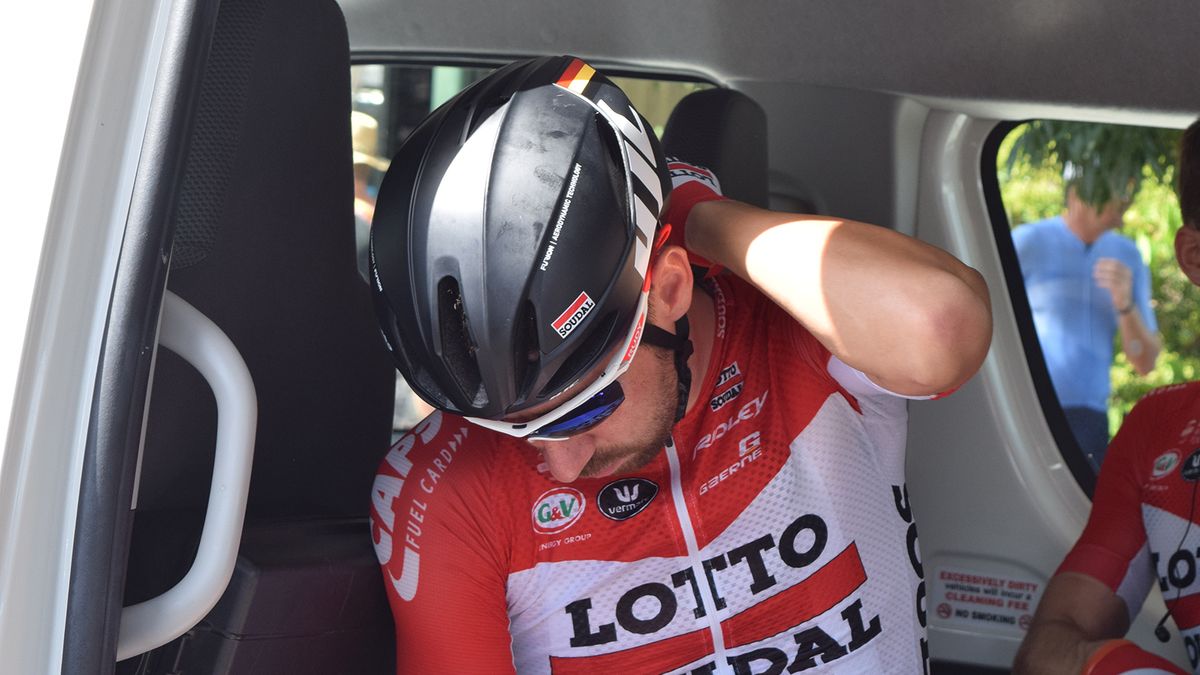 Thomas De Gendt models Lotto-Soudal's new HJC aero helmets