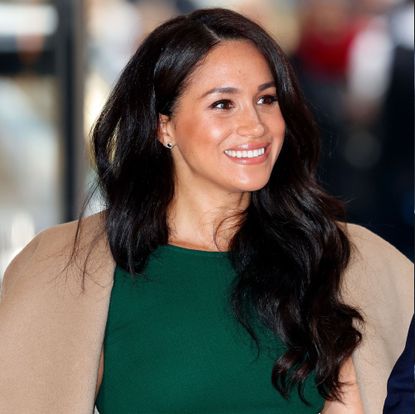 meghan markle princess diana the bench