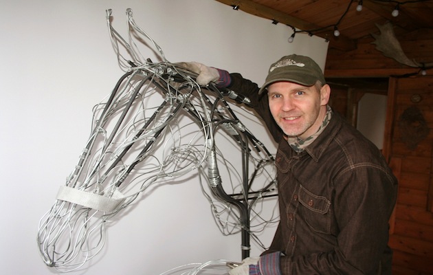 Red Rum sculpture