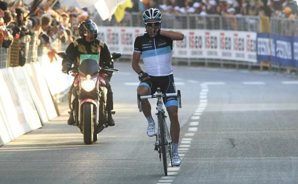 Oliver Zaugg (Leopard Trek) wins in Lombardia