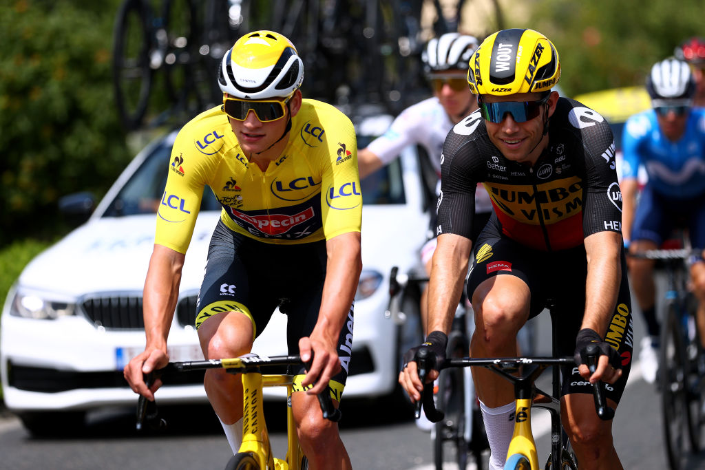 Tour de France: History repeats as Cavendish wins stage 6 in ...