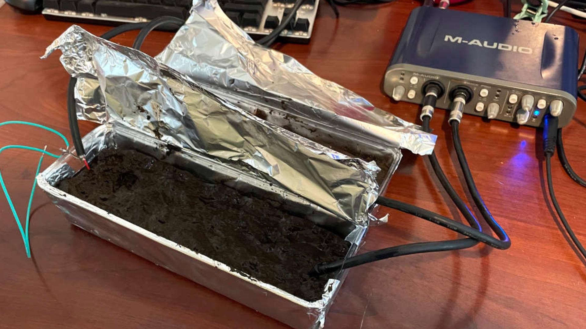 تجربة الطين اوديوفيلي